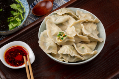 ​冰冻水饺怎么煮不破皮？教你一招，饺子不破皮，味道好吃