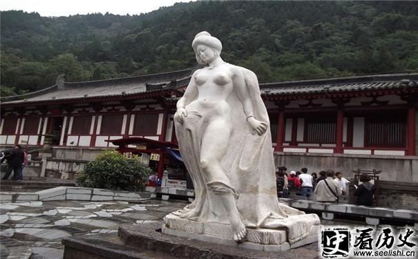 杨贵妃像