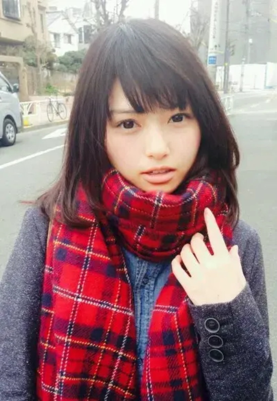 “2000年一遇美女”泷口光（滝口ひかり）来了，日本最穷水手服萌妹