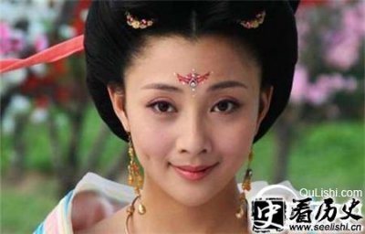​女皇武则天缘何执掌天下：重视爱惜人才