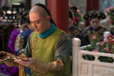 ​太上皇和皇帝之间,谁的地位更高
