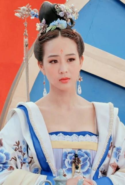 唐朝后宫嫔妃等级是怎样分的？皇帝如何临幸？
