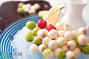 吃莲子有什么好处和坏处？吃莲子要去心吗？