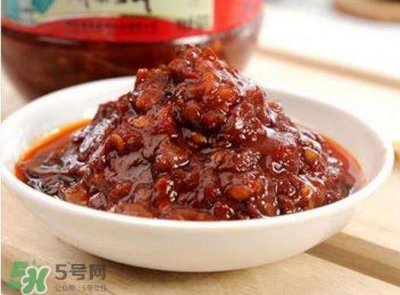 ​郫县豆瓣酱能做什么菜？郫县豆瓣酱怎么吃