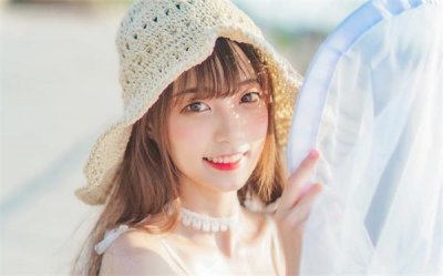 ​跟女生聊天找话题，怎样和女生聊天找话题