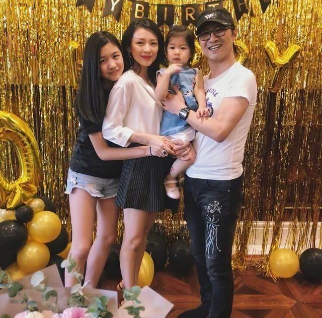 汪峰前妻怼章子怡，疑为女儿抱不平，却遭网友怒批满满都是酸味