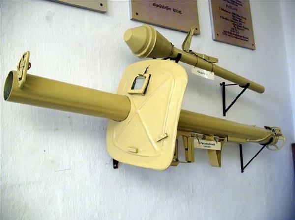 二战德制便携式反坦克武器
