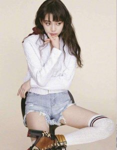 ​欧阳娜娜太善良！被锁后备箱委屈巴巴，粉丝都心疼坏了
