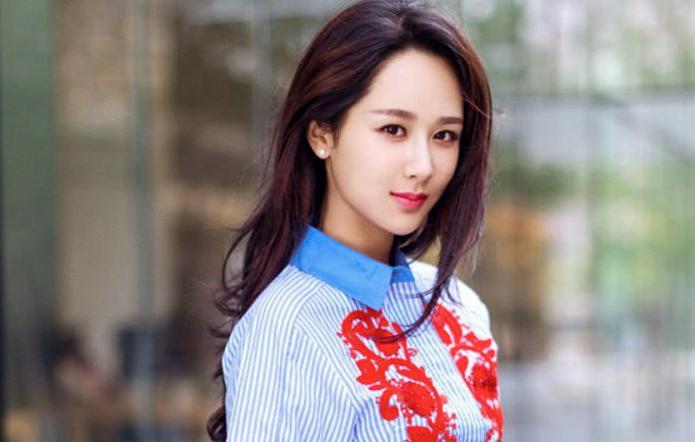 李易峰新恋情曝光？女友是熟悉的她，网友：郎才女貌