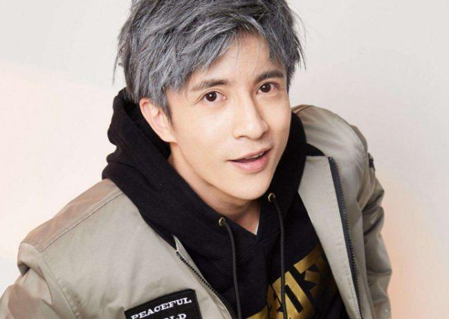 薛之谦混成综艺咖，为何从来不上《快本》？那就要问张杰和李维嘉