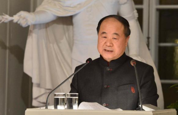 莫言直播首秀直击：获奖8年来的感受，只能以这样方式呈现出来