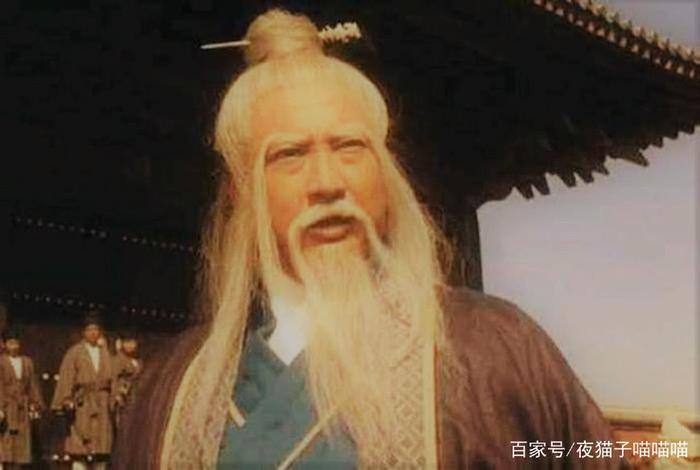 张三丰的武功到底有多高？金庸用8个字概括，字字珠玑！