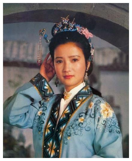 她是唯一一个演完四大名著的女星