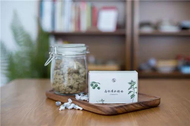 南怀瑾：肚脐贴一物，万病远离你