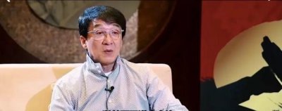 ​成龙坦言：现在年龄大了,不敢像年轻时那么拼,拍戏时也需要替身