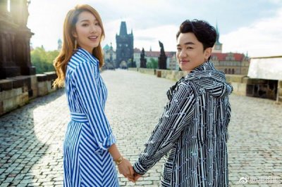 ​王祖蓝生日女儿萌照首曝光 网友：像妈妈，放心了！