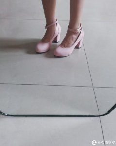 ​谁能拒绝粉色的高跟鞋了！