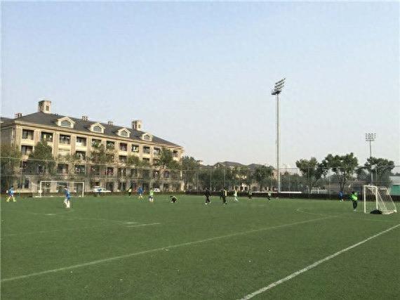 中国十大足球学校