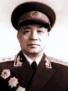 ​王建安为何56年才授上将衔 王建安逝世后为何不进八宝山