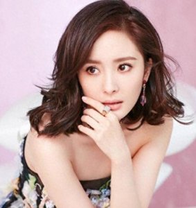 ​陈道明“儿子”，得陈凯歌力捧，如今和关晓彤一样霸屏