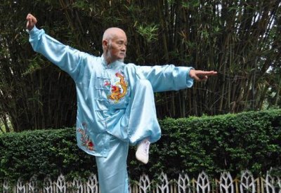 ​苦练太极八年复仇 一扫当年屈辱 网友：大爷是天蝎座?