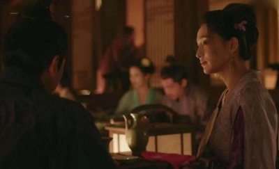 ​《知否》顾廷烨的红颜知己魏行首，为何在兵荒马乱时为自己赎身？