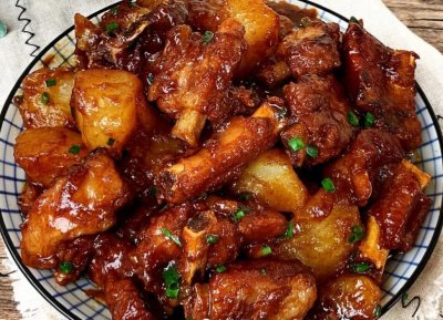 ​待客餐桌上必备的9道拿手菜，简单易做经济实惠，大人小孩都爱吃
