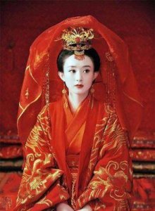 ​红嫁衣背后的禁忌故事：一首引发争议的歌曲解析