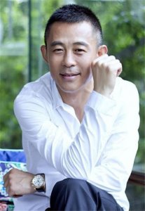 ​侯勇前妻个人简介（侯勇4个女人3段婚姻）