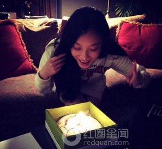 ​生活中倪妮素颜好看吗明星素颜照谁最丑