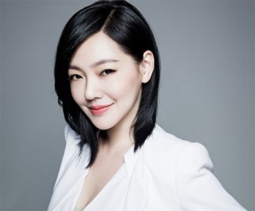 ​小S晒素颜照是什么样子的