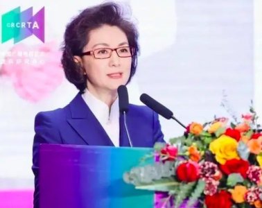 ​央视主持人海霞已任新职务是什么 海霞全名及个人简介