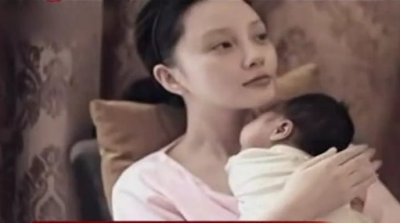 ​李小璐承认怀二胎女儿大肚照曝光,李小璐二胎生了吗宝宝照片