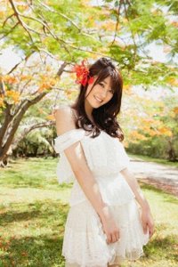 ​原干惠：从美胸演员到退役偶像，她的转变与坚持