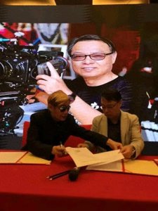 ​邓建国与黄梓琪:娱乐圈的爱恨交织，一段令人唏嘘的忘年恋