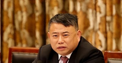 ​权力迷失：从河南台长朱夏炎落马看官员腐败