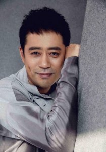 ​“藏”了这么多年，她就是刘钧的妻子，难怪不怕“渣爹”花心