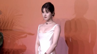 ​2022红毯亮点：佟丽娅越来越美，王鸥气质拉满，刘雯舒淇太惊艳