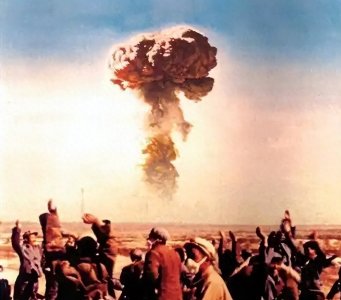 ​1964年，中国第一颗原子弹成功爆炸，唯独先通知日本，各国啥反应