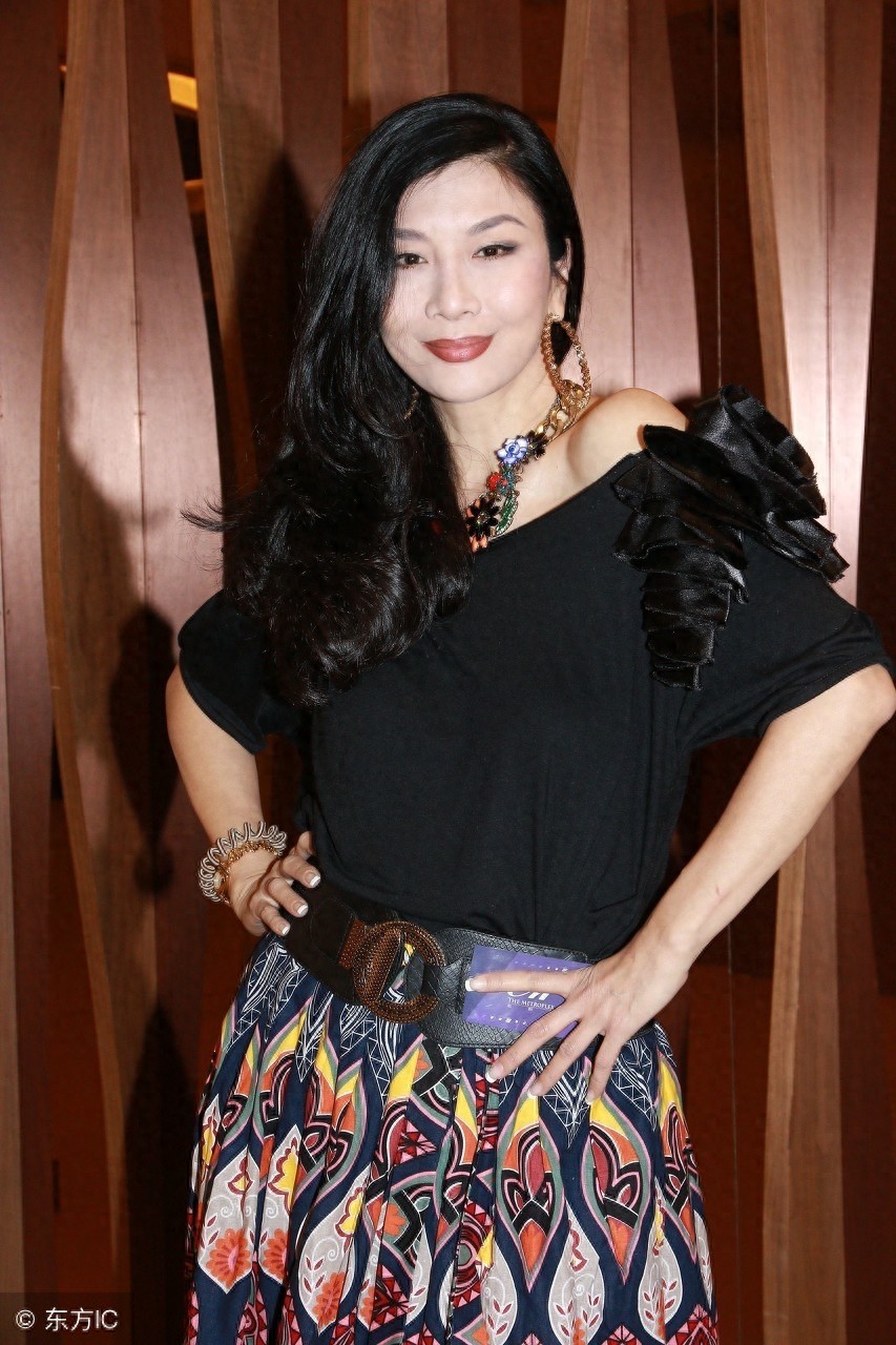吴家丽：以三级片获影后的香港女星