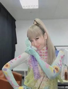 ​李玟生前合作歌曲无缘问世：这支歌是属于她