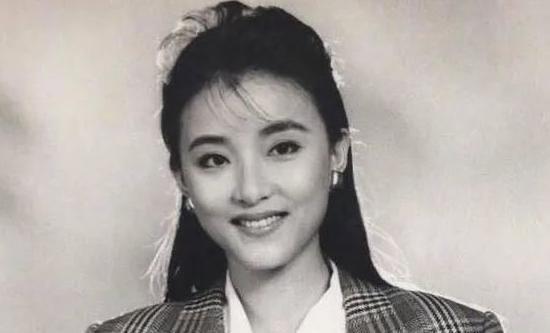 娱乐杨澜前男友张一兵（杨澜的成名史和三段情史）  3