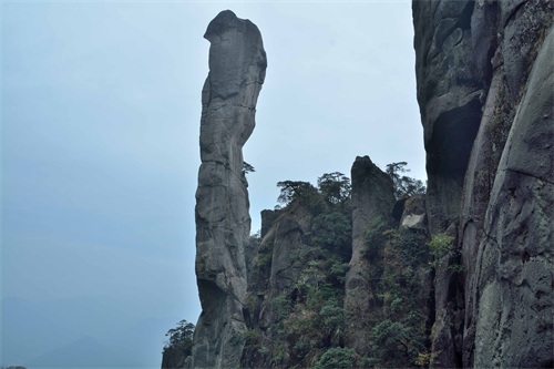 巨蟒出山—三清山