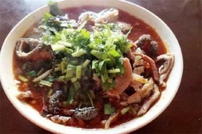 ​宁夏银川必吃的美食，羊杂碎必尝