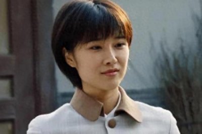 ​奚望，中国浙江省杭州出生2013年毕业于中央戏剧学院中国内地女演