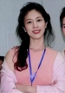 ​一手捧红刘亦菲，离婚只争抚养权，“仙妈”刘晓莉比你想得更狠