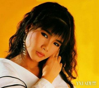 ​歌声甜美，堪称经典听哭了《无奈的思绪》