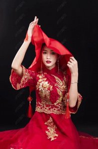 ​三种性格的女人，男人选择娶她们可能会面临不小的挑战和困扰！