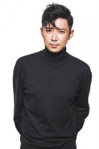 ​高鑫：为照顾毁容妻子息影，凭《琅琊榜》《都挺好》再度翻红