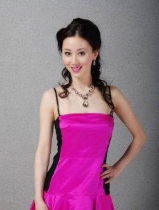 ​汤加丽：因人体写真集走红，丈夫与我心生间隙